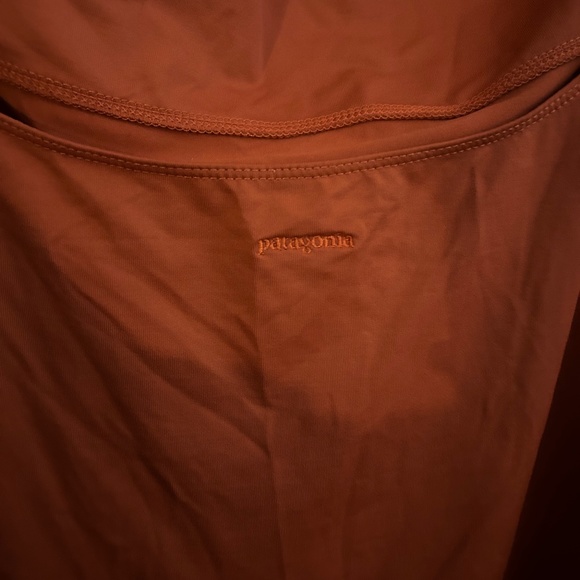 MEDIUM Patagonia sports dress - Picture 3 of 4